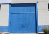 Nave Industrial en venta con 592m² en Badajoz, Calle Río Segura foto