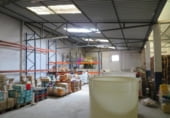 520m² entrepôt industriel pour vente à Badajoz, dans le quartier de San Roque, Calle de Margarita Xirgu photo