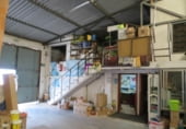 520m² entrepôt industriel pour vente à Badajoz, dans le quartier de San Roque, Calle de Margarita Xirgu photo