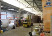 520m² entrepôt industriel pour vente à Badajoz, dans le quartier de San Roque, Calle de Margarita Xirgu photo
