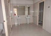 2730m² warehouse industrial for sale in Igualada, Carrer de Milà i Fontanals photo