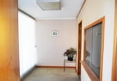 Nau Industrial
en venda
amb 225m² a Manresa, a la zona de Vista Alegre, C-1411b foto