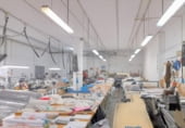 300m² warehouse industrial for sale in Mataró, Carrer de la Foneria photo