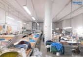 300m² warehouse industrial for sale in Mataró, Carrer de la Foneria photo