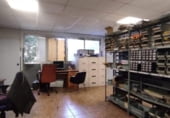 633m² warehouse industrial with tenants for sale in Badalona, photo