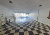 Nave Industrial en venta con 459m² en Badalona, en la zona de Puigfred, Carrer de Sardenya foto