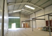 Nau
en venda
amb 400m² a Malpartida de Plasencia, Calle Arroyo Tamujoso foto