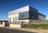600m² entrepôt industriel pour vente à Malpartida de Plasencia, Calle Arroyo Molinillo photo