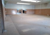 310m² warehouse industrial for sale in Malpartida de Cáceres, Urbanización Arenas photo