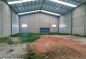 720m² warehouse industrial for sale in Malpartida de Cáceres, Calle C photo