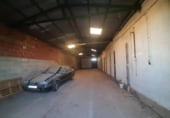 474m² warehouse for sale in Malpartida de Cáceres, Calle Roso de Luna photo