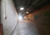 474m² warehouse for sale in Malpartida de Cáceres, Calle Roso de Luna photo