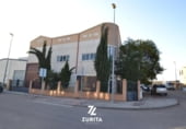 Nave Industrial en venta con 365m² en Villafranca de Córdoba, Calle F foto