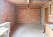 240m² entrepôt industriel pour vente à Jun, Calle Álvarez Quintero photo