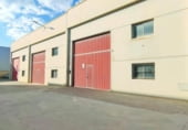 356m² warehouse industrial for sale in Huesca, in the area of Perpetual Help, Calle de la Ganadería photo