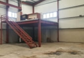Nave Industrial en venta con 600m² en Carracedelo, Calle Juan Fernández Valcarce foto