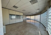 Nave Industrial en venta con 1236m² en Bembibre, Calle del Fresno foto