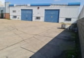 Nau
en venda
amb 1635m² a Lleó, N-630 foto