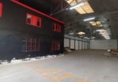 Nave Industrial en venta con 868m² en León, Calle Real foto