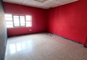 Nave Industrial en venta con 868m² en León, Calle Real foto