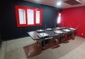 Nave Industrial en venta con 868m² en León, Calle Real foto