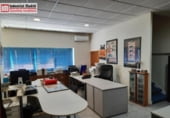 520m² warehouse industrial for sale in Loeches, Calle Hierro photo