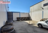 520m² warehouse industrial for sale in Loeches, Calle Hierro photo