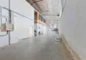 432m² warehouse industrial for sale in Torrejón de la Calzada, Avenida 16 photo