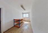 432m² warehouse industrial for sale in Torrejón de la Calzada, Avenida 16 photo