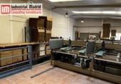 Nave Industrial en venta con 440m² en Torres de la Alameda, Calle Berlín foto