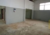 Nave Industrial en venta con 902m² en Paracuellos de Jarama, calle de la granja, 5, 28860 foto