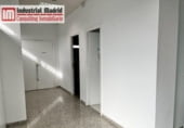 Nau Industrial
en venda
amb 590m² a San Fernando de Henares, Avenida del Sistema Solar foto