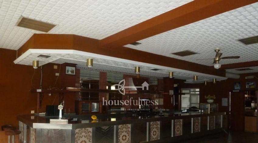 Local comercial