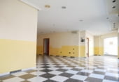 Local comercial
en venda
amb 178m² a Petrer foto