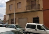 275m² building for sale in Elche, Calle Torres Quevedo photo
