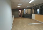 Local comercial en venta con 920m² en Vigo, Rúa As Avenidas foto
