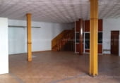 Local comercial Industrial en venta con 640m² en Bailén, Calle Baeza foto