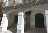 Local comercial en venta con 196m² en Bailén, Calle Cristóbal Colón foto