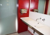 95m² commercial premises for sale in Oliva, Calle de San Joaquín photo