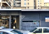 Local comercial en venta con 300m² en Pamplona, en la zona de Iturrama, calle fuente del hierro, 31007 foto