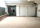 Local comercial en venta con 300m² en Pamplona, en la zona de Iturrama, calle fuente del hierro, 31007 foto