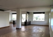 110m² locaux commerciaux pour vente à Denia, Carrer del Mar Egeu photo