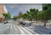 Local comercial en venta con 347m² en Valencia, en la zona de Trinidad, Calle de Cavanilles foto