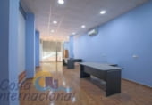 113m² commercial premises for sale in Torrevieja, Calle del Palangre photo