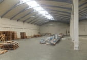 Nave Industrial en venta con 1700m² en Noáin, Calle I foto