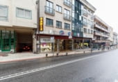 94m² commercial premises for sale in Nigrán, manuel lemos, 30, 36370 photo