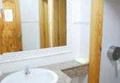 110m² commercial premises for sale in Elda, Calle Don Quijote photo