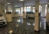 Local comercial
en venda
amb 160m² a Elx, Calle Maximilià Thous foto