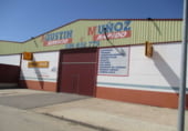 Taller
en venda
amb 400m² a Valdepeñas, Calle Luis Merlo de la Fuente foto