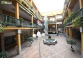 55m² commercial premises for sale in Toledo, Plaza de la Cuidad de Nara photo